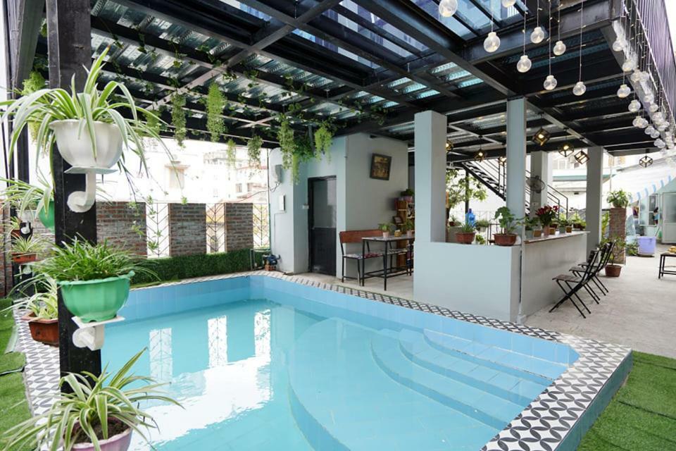 Almor Hostel With Pool In Right Center Ha Long Eksteriør billede